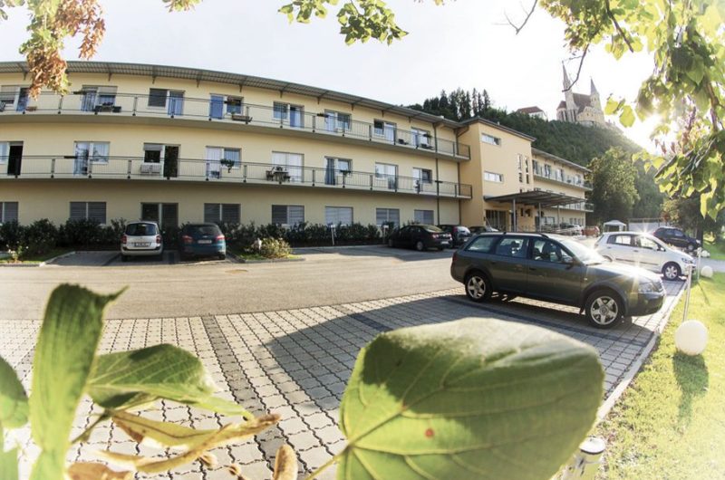 Pflegeheim adcura Judendorf-Straßengel – Außenansicht