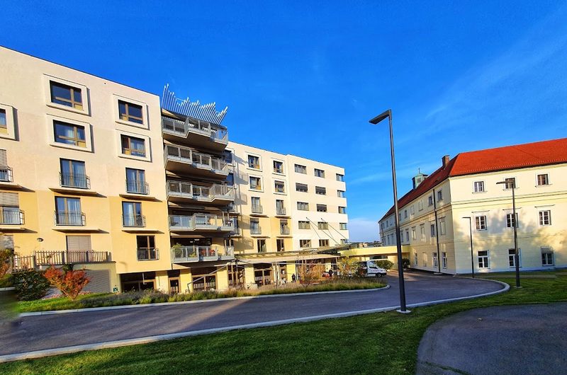 Pflegeheim Alten- und Pflegeheim der Barmherzigen Brüder – Außenansicht