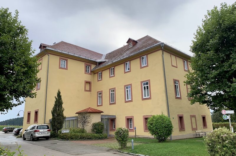 Pflegeheim Bezirksaltenwohnheim Tigring – Außenansicht