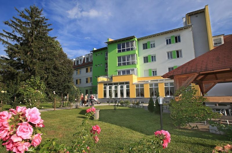 Pflegeheim Burgenlandhaus – Außenansicht