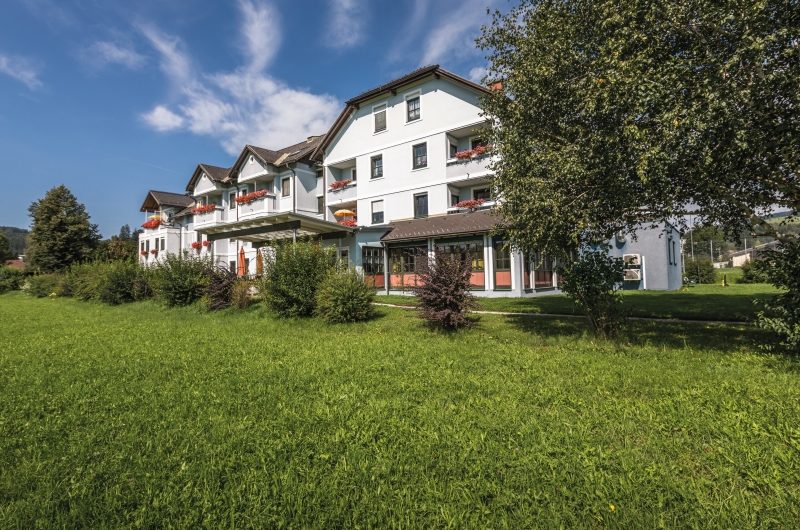 Pflegeheim Caritas Pflegewohnhaus Neumarkt – Außenansicht
