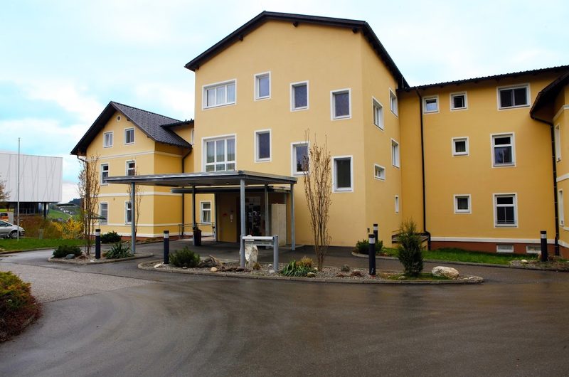 Pflegeheim Ernst-Schwarz-Haus – Außenansicht