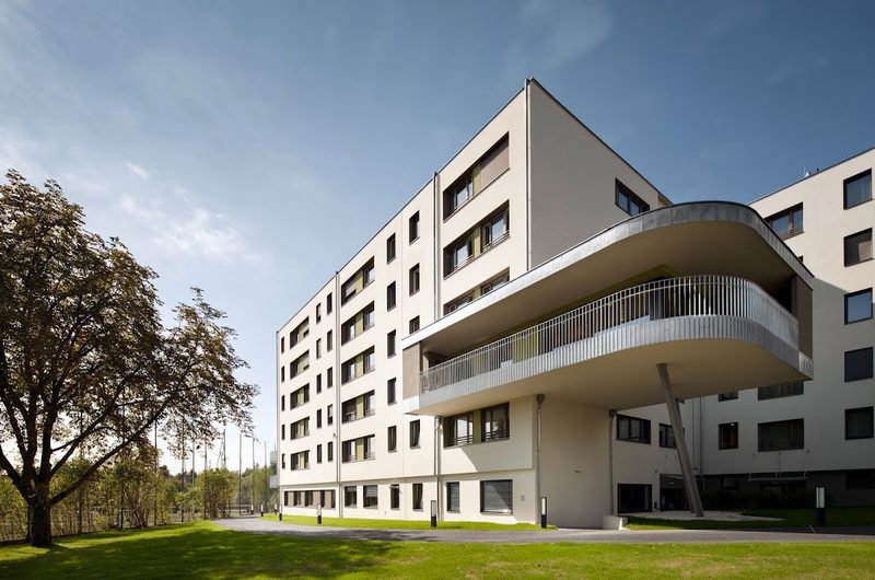 Pflegeheim Haus Föhrenhof, Fonds Kuratorium Wiener Pensionisten-Wohnhäuser – Häuser zum Leben – Außenansicht