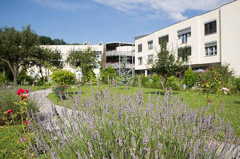 Pflegeheim Haus St. Bernadette – Außenansicht