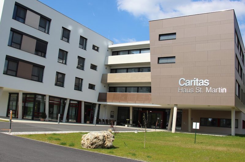 Pflegeheim Haus St. Martin, Altenwohn- undPflegezentrum – Außenansicht