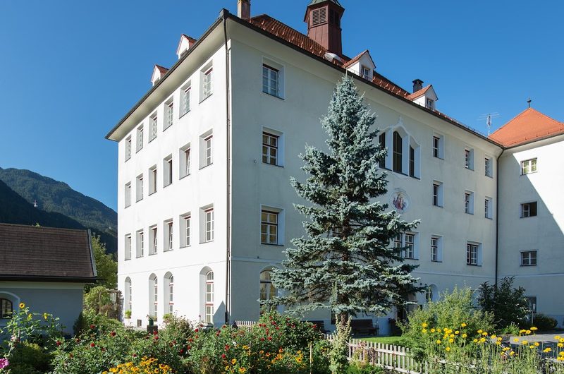 Pflegeheim Heim Santa Katharina – Außenansicht