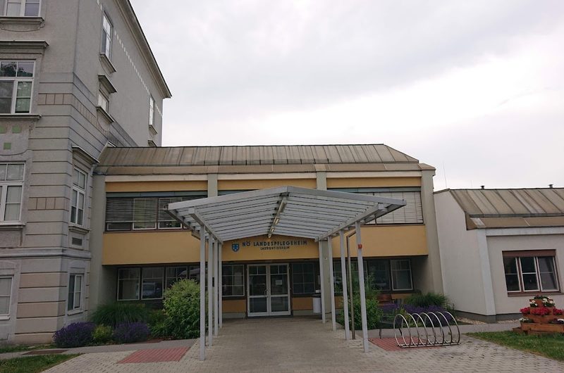 Pflegeheim NÖ Pflege- und Betreuungszentrum Himberg – Außenansicht