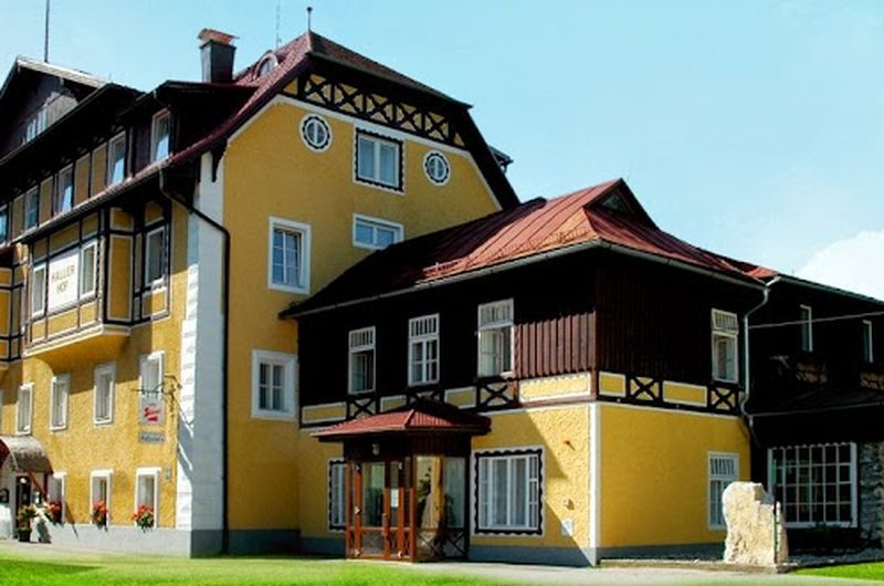 Pflegeheim Pflegezentrum Hallerhof Dr.Schuster – Außenansicht