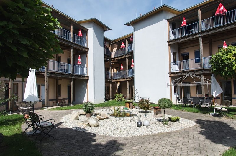 Pflegeheim SeneCura Sozialzentrum Feldbach Haus Melisse GmbH – Außenansicht
