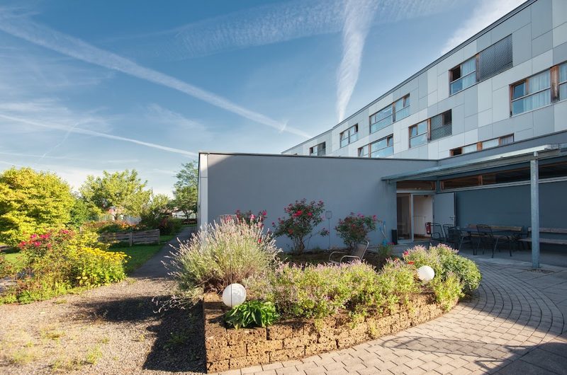 Pflegeheim SeneCura Sozialzentrum Herrenried – Außenansicht