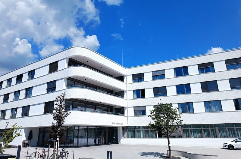 Pflegeheim Seniorenheim Schwanenstadt – Außenansicht